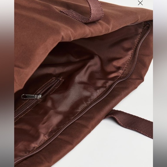 FINAL SALE H&M large tote - Picture 3 of 4